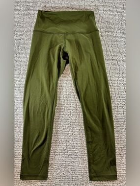 NEW Athleta Interval Women’s Medium Aspen ReCharge 7/8‎ Olive Yoga Leggings